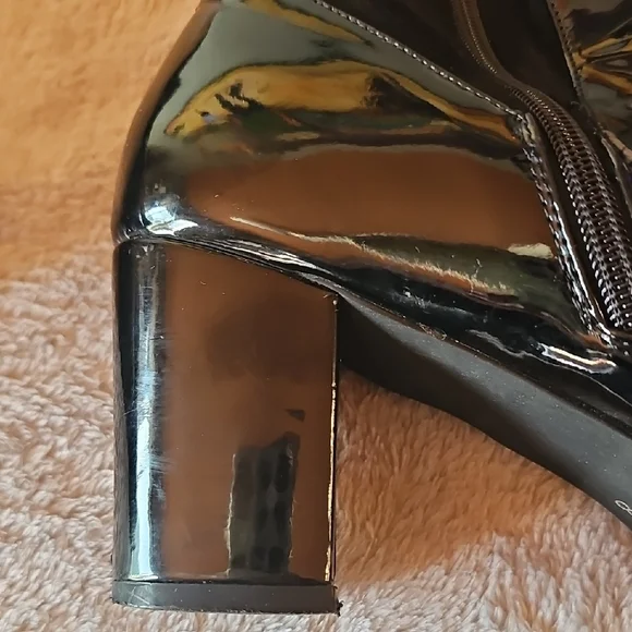 Elegant Black Over the Knee Boots - Picture 5 of 5